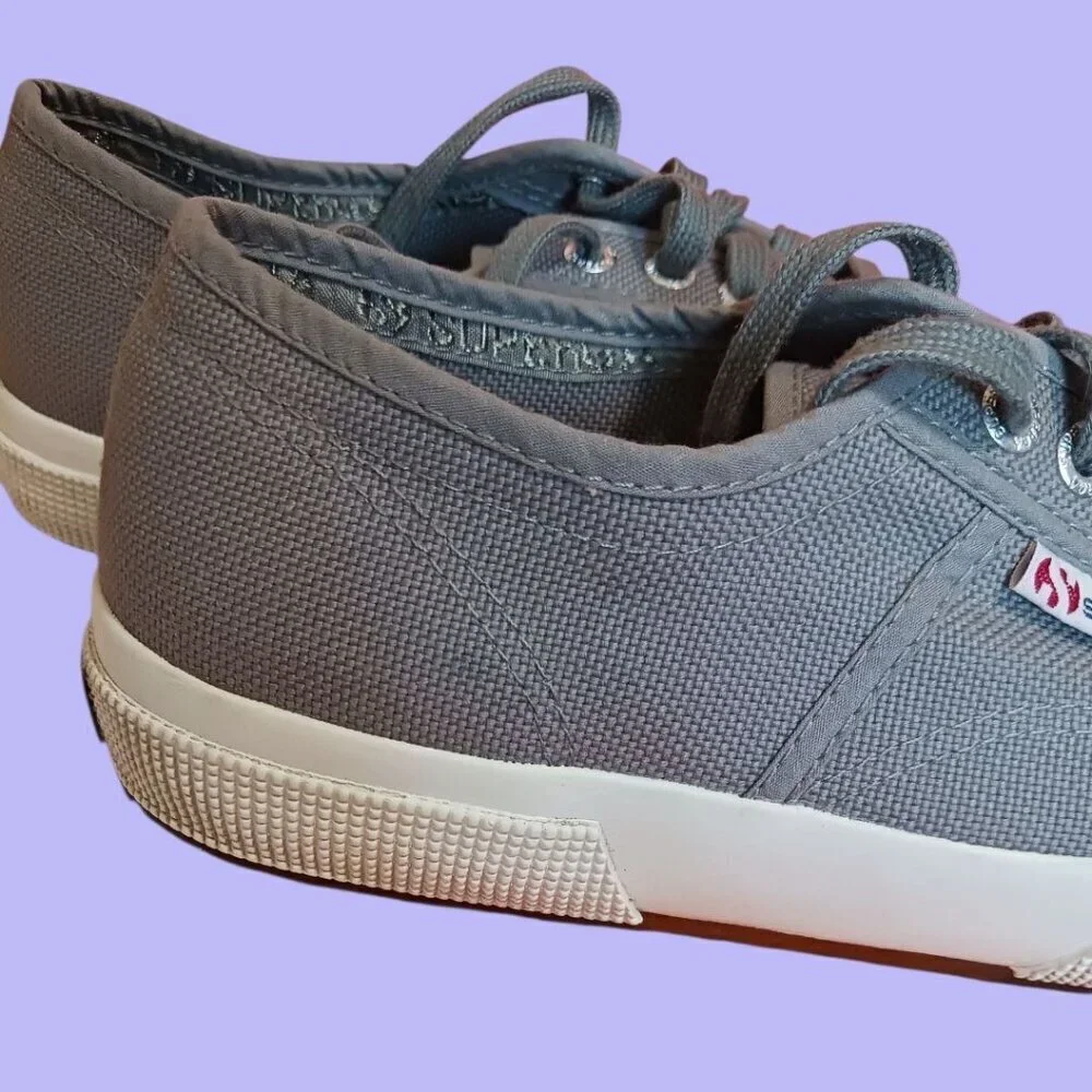Superga 2750 Cotu Classic Grey Sage Canvas Lace-Up Sneakers Size 9.5